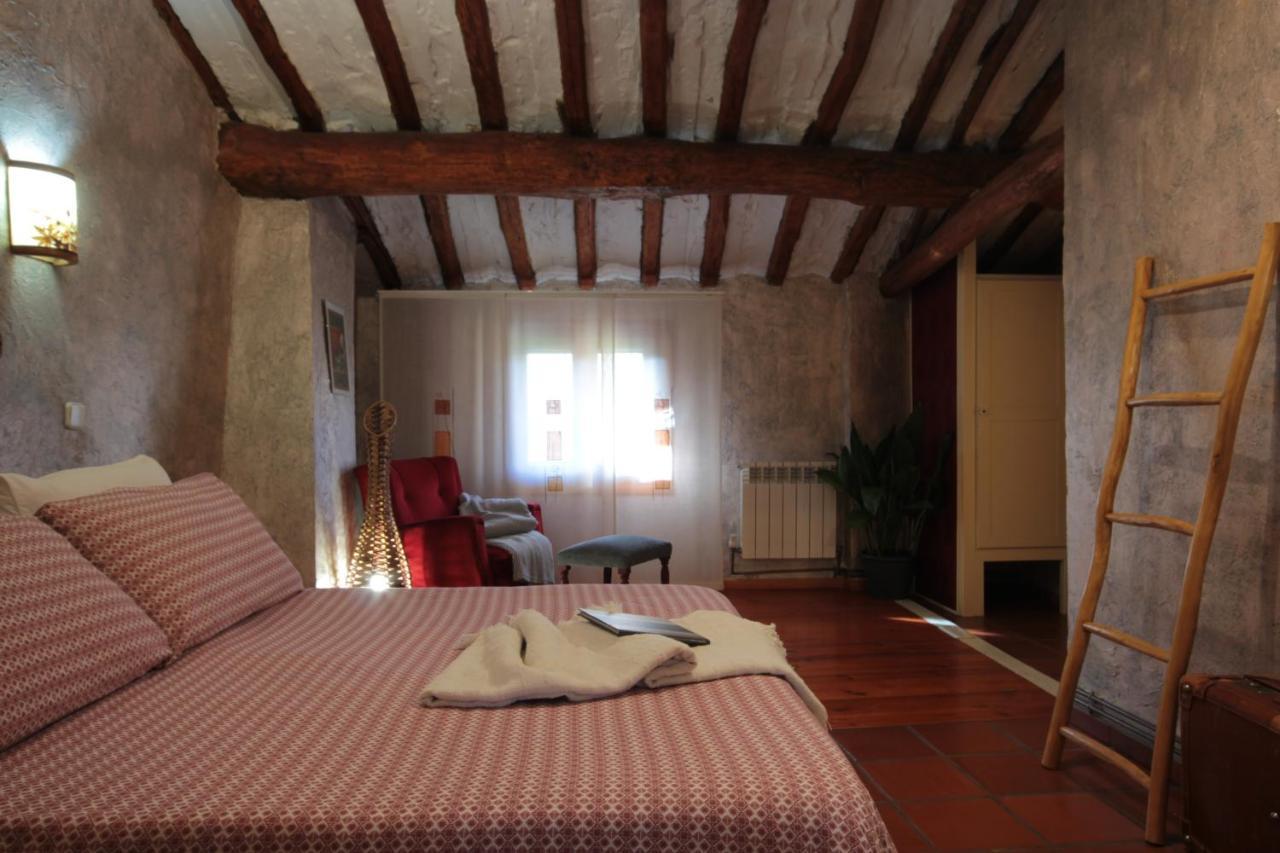 Domitila Rooms Clavijo エクステリア 写真