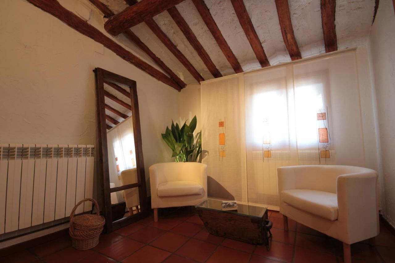 Domitila Rooms Clavijo エクステリア 写真